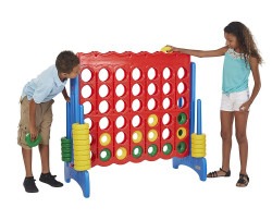 Giant Connect 4 Primary kids playing2 1676773957 Giant Connect 4